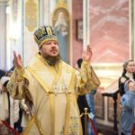 В праздник Покрова Пресвятой Богородицы, Преосвященный Каллиник, епископ Бахчисарайский возглавил Божественную литургию в кафедральном соборе святого благоверного князя Александра Невского г. Симферополя.