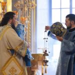 В праздник Покрова Пресвятой Богородицы, Преосвященный Каллиник, епископ Бахчисарайский возглавил Божественную литургию в кафедральном соборе святого благоверного князя Александра Невского г. Симферополя.