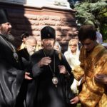 Высокопреосвященнейший Митрополит Лазарь возглавил Божественную литургию в кафедральном соборе святого благоверного князя Александра Невского г. Симферополя.