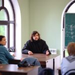 В Просветительском центре святителя Гурия Таврического разобрали тонкости богослужения