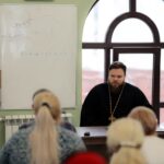 В Просветительском центре святителя Гурия Таврического при Александро-Невском кафедральном соборе прошли занятия для учащихся библейско-богословских курсов