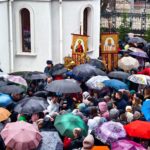 Литургия в кафедральном Свято-Александро-Невском соборе в праздник Крещения Господня.