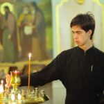 Студенты Таврической духовной семинарии почтили память святителя Гурия Таврического и митрополита Лазаря в Александро-Невском кафедральном соборе