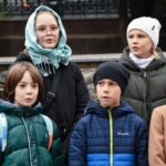 На территории кафедрального Свято-Александро- Невского собора г. Симферополя прошла благотворительная ярмарка посвящённая дню памяти святителя Николая Чудотворца.