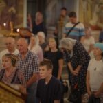 Праздничные богослужения в Александро-Невском кафедральном соборе в день празднования Происхождения (изнесения) Честных Древ Животворящего Креста Господня.