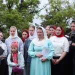 В Светлый Понедельник состоялась традиционная поездка на г. Аю-Даг для совершения Божественной литургии на месте древнего храма