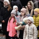 На территории кафедрального Свято-Александро- Невского собора г. Симферополя прошла благотворительная ярмарка посвящённая дню памяти святителя Николая Чудотворца.