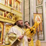 В Неделю 5-ю по Пятидесятнице, праздник Тихвинской иконы Божией Матери епископ Каллиник совершил Божественную литургию в кафедральном Александро-Невском соборе г.Симферополя.