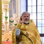 Литургия в Неделю 28-ю по Пятидесятнице, день памяти великомученицы Варвары в кафедральном Александро-Невском соборе.