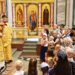 В Неделю 5-ю по Пятидесятнице, праздник Тихвинской иконы Божией Матери епископ Каллиник совершил Божественную литургию в кафедральном Александро-Невском соборе г.Симферополя.