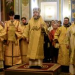 Митрополит Симферопольский и Крымский Тихон возглавил всенощное бдение в кафедральном соборе святого благоверного князя Александра Невского г. Симферополя в канун  дня памяти Корсунской иконы Божией Матери.