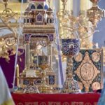 В праздник Покрова Божией Матери Высокопреосвященнейший Митрополит Лазарь возглавил праздничную Божественную литургию в кафедральном соборе святого благоверного князя Александра Невского г. Симферополя.