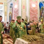 В КАНУН ПРАЗДНИКА ВХОДА ГОСПОДНЯ В ИЕРУСАЛИМ ЕПИСКОП КАЛЛИНИК СОВЕРШИЛ ВСЕНОЩНОЕ БДЕНИЕ В КАФЕДРАЛЬНОМ АЛЕКСАНДРО-НЕВСКОМ СОБОРЕ Г. СИМФЕРОПОЛЯ