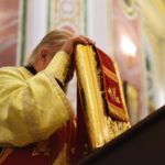 Высокопреосвященнейший Митрополит Лазарь возглавил Божественную литургию в кафедральном соборе святого благоверного князя Александра Невского г. Симферополя.