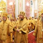 Митрополит Симферопольский и Крымский Тихон возглавил Божественную литургию в кафедральном Александро-Невском соборе г. Симферополя в день памяти Корсунской иконы Божией Материй.