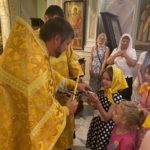 В Александро-Невском соборе г. Симферополя состоялось первое Причастие детей из социально-реабилитационного центра для несовершеннолетних.