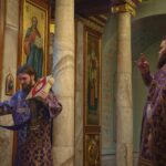 Литургия Преждеосвященных Даров в нижнем храме Александро-Невского кафедрального собора в день празднования первого (IV) и второго (452) обретения главы Иоанна Предтечи