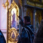 Божественная литургия Преждеосвященных Даров в Свято-Александро-Невском кафедральном соборе.