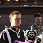 В  канун Великой Субботы епископ Бахчисарайский Каллиник совершил утреню с чином погребения Господа нашего Иисуса Христа в кафедральном Александро - Невском соборе г. Симферополя.