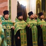 Всенощное бдение в кафедральном Свято-Александро-Невском соборе в канун престольного торжества.