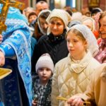 Литургия в праздник Сретения Господня в кафедральном соборе святого благоверного князя Александра Невского.