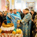 Литургия в праздник Сретения Господня в кафедральном соборе святого благоверного князя Александра Невского.