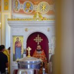 Богослужения в Александро-Невском кафедральном соборе в день Усекновение главы Пророка, Предтечи и Крестителя Господня Иоанна.