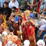 В праздник Происхождения Честных Древ Животворящего Креста Господня  епископ Нестор совершил малое освящение воды и освятил мед в кафедральном Александро-Невском соборе г. Симферополя.
