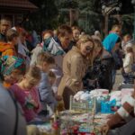 Воскресные богослужения в Александро-Невском кафедральном соборе в Неделю 16-ю по Пятидесятнице, по Воздвижению
