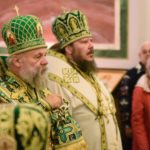 Всенощное бдение в кафедральном Свято-Александро-Невском соборе в канун престольного торжества.