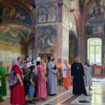 Паломническая поездка в храм Архангела Михаила: учащиеся, родители и педагоги воскресной школы Просветительского центра святителя Гурия Таврического побывали в Алупке.