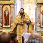 Литургия в кафедральном соборе святого благоверного князя Александра Невского г. Симферополя   в Неделю 21-ю по Пятидесятнице