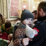 В праздник Входа Господня в Иерусалим  епископ Бахчисарайский Каллиник совершил праздничную Божественную литургию в кафедральном Александро-Невском соборе г. Симферополя.