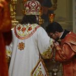 В Неделю 17-ю по Пятидесятнице, по Воздвижении,  Преосвященный Каллиник, епископ Бахчисарайский совершил Божественную литургию в нижнем храме имени св.Гурия Таврического, кафедрального Свято- Александро- Невского собора г.Симферополя.