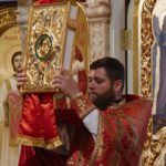 Поздняя Божественная литургия кафедральном Свято-Александро-Невском соборе г. Симферополя  в Неделю 17-ю по Пятидесятнице