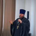 Настоятель Александро-Невского кафедрального собора открыл молодёжный центр «Точка опоры» в городе Симферополе