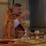 Праздничные богослужения в Александро-Невском кафедральном соборе в день празднования Происхождения (изнесения) Честных Древ Животворящего Креста Господня.