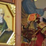 Божественная литургия в день памяти великомученика Георгия Победоносца в нижнем храме (во имя святителя Гурия, Архиепископа Таврического) кафедрального Свято-Александро-Невского собора г. Симферополя.