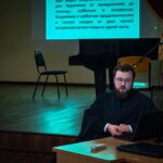 Прошли занятия с учащимися библейско-богословских курсов в актовом зале здания Симферопольской и Крымской епархии