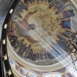 В канун Великой Пятницы Митрополит Симферопольский и Крымский Лазарь возглавил утреню с чтением двенадцати Евангелий Последования Святых и спасительных Страстей Господа нашего Иисуса Христа в кафедральном Александро-Невском соборе г Симферополя.