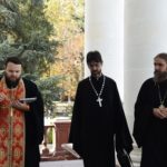 Председатель комиссии по церковному искусству, архитектуре и реставрации при епархиальном совете г. Москвы посетил кафедральный Александро-Невский собор г. Симферополя.