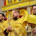 В Александро-Невском кафедральном соборе прошли богослужения в Неделю 1-ю по Пятидесятнице, Всех святых