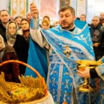 Литургия в праздник Сретения Господня в кафедральном соборе святого благоверного князя Александра Невского.