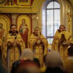Воскресные богослужения в Александро-Невском кафедральном соборе в Неделю 17-ю по Пятидесятнице.