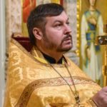 Божественная литургия  в день памяти святителя Николая, архиепископа Мир Ликийских, чудотворца в кафедральном Александро-Невском соборе.