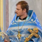 Высокопреосвященнейший Митрофан, Митрополит Мурманский и Мончегорский возглавил праздничную Божественную литургию в кафедральном соборе святого благоверного князя Александра Невского г. Симферополя в праздник Рождества Пресвятой Владычицы нашей Богородицы