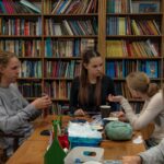 В Просветительском центре святителя Гурия Таврического при Александро-Невском кафедральном соборе г. Симферополя прошли занятия для детей и подростков