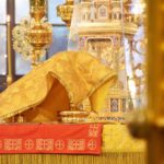 В Неделю 5-ю по Пятидесятнице, праздник Тихвинской иконы Божией Матери епископ Каллиник совершил Божественную литургию в кафедральном Александро-Невском соборе г.Симферополя.