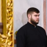 Литургия  в Неделю 27-ю по Пятидесятнице, праздник иконы Божией Матери «Знамение» в кафедральном Александро-Невском соборе .