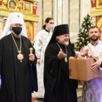 В ПРАЗДНИК РОЖДЕСТВА ХРИСТОВА МИТРОПОЛИТ СИМФЕРОПОЛЬСКИЙ И КРЫМСКИЙ ЛАЗАРЬ ВОЗГЛАВИЛ БОЖЕСТВЕННУЮ ЛИТУРГИЮ В  СВЯТО-АЛЕКСАНДРО-НЕВСКОМ КАФЕДРАЛЬНОМ СОБОРЕ Г. СИМФЕРОПОЛЯ.